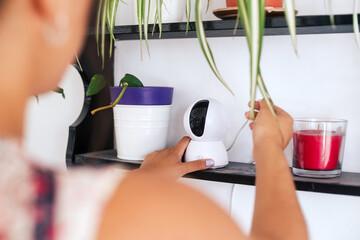 Caméra de surveillance pour meuble